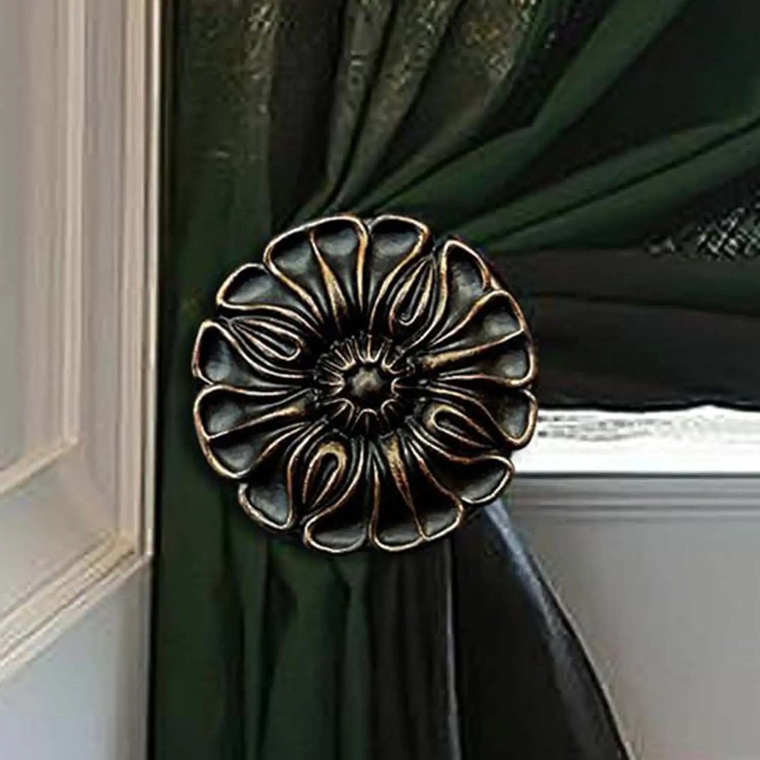 4" Sunburst Bloom - Antique Black