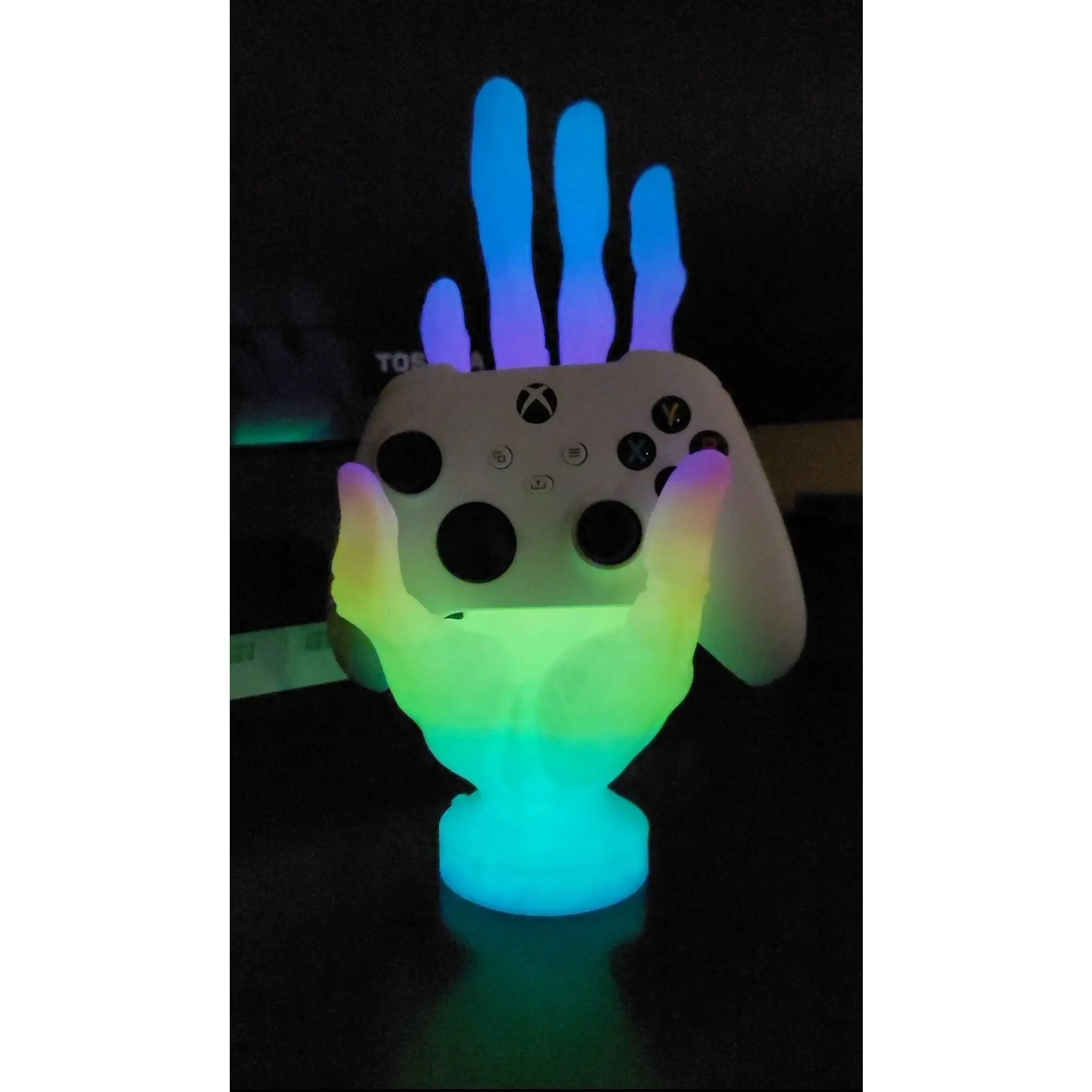 Alien Hand controller holder Alien Hand controller holder