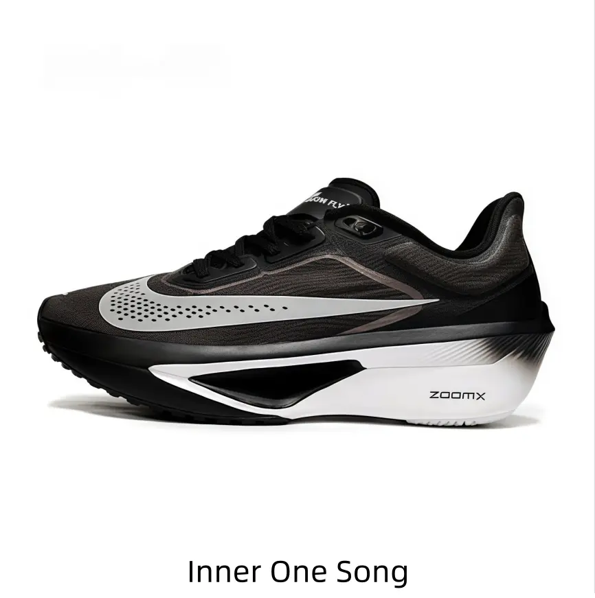 Dark Tone 2-tone Low Profile Athletic Trainers, Sculpted Thick Foam Midsole Structure, High Traction Outsoles For Long Distance Runs And Gym Workouts