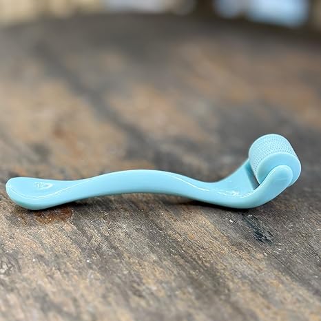 Derma Roller for Hair & Skin Microneedling Roller for Men & Women Beard Growth Hair Regrowth & Acne Scar Treatment Ergonomic Handle Skin Care Tool