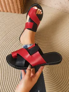 Summer New Women's Fashion Cross Strap Sandals, Plain PU Upper, Rubber Sole, Anti-Slip Beach Shoes, Casual Outdoor Wear