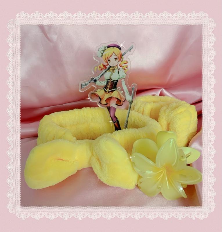 Madoka inspired Mami Tomoe Handmade Acrylic Figure + Hairband Clip Bundle Kawaii Magical Girl
