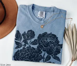 Comfort Color Vintage Linocut Flower T-shirt, Block Print Peonies Tshirt Ranunculus Woodcut Stamp Tee Cottagecore Boho Botanical Shirt Cotton, Gift