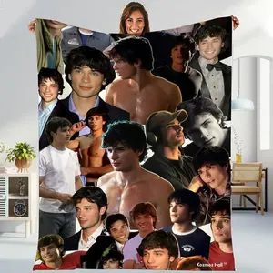 Tom Welling Fleece Throw Blanket, Tom Welling Sofa Bed Room Decor Gift For Fans, Lightweight Bed Blanket, Throw Blankets for Couch & Bed All Seasons Blankets Throw Blanket Birthday Anniversary Holiday Christmas Halloween
