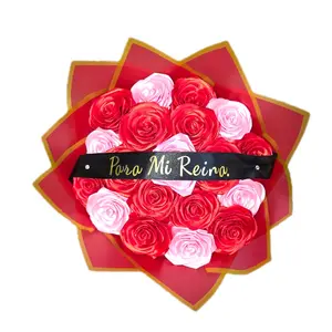 Elegant Rose Bouquet Para Mi Reina Red & Pink Roses in Luxurious Red Packaging for Special Occasions