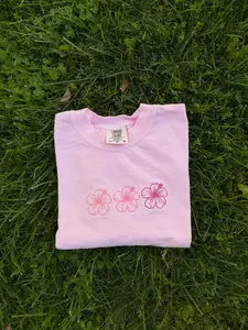 Hibiscus Tee - 100% Ring-Spun Cotton, Relaxed Fit, Pre-Shrunk Fabric, Durable & Heavyweight, Soft Ribbed Texture, Slim Flattering Fit, Lightweight & Breathable