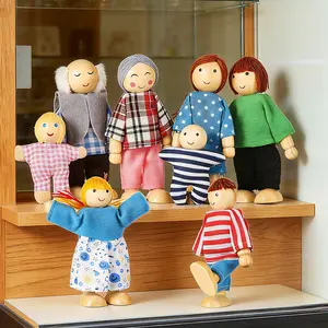 Family Wooden Doll Figure Model Set (7/8 People), Jointly Moveable, Cozy Home Theme Playset, Healing Desktop Decor, Birthday Gift, Articulating Miniatures