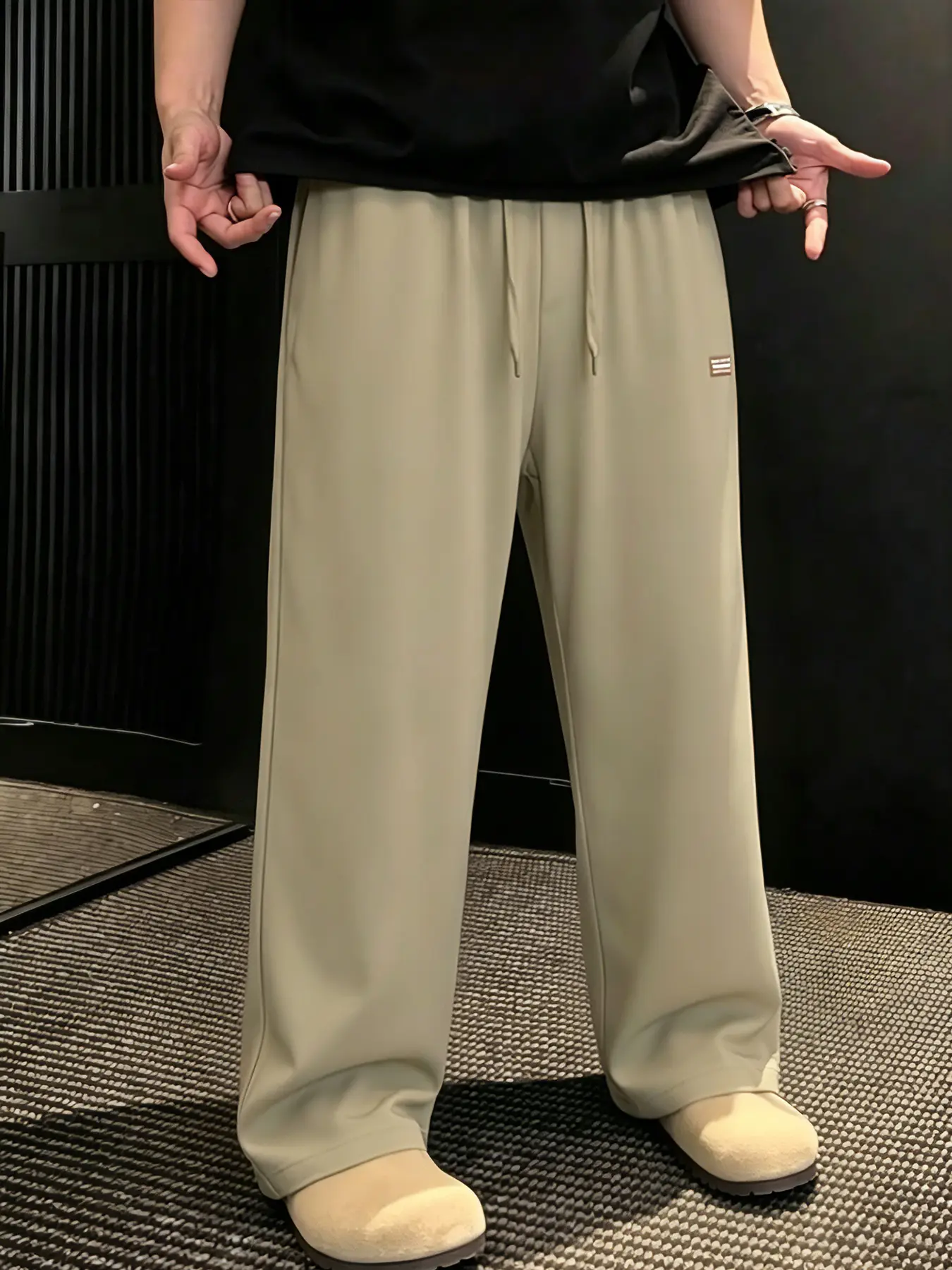 Men's Ice Silk Cooling Casual Pants - Breathable, Sweat-Resistant, Non-Clinging, Straight-Cut, Drapey Lightweight Adjustable Menswear Trousers, Breathable Lightweight Adjustable Men's Pants