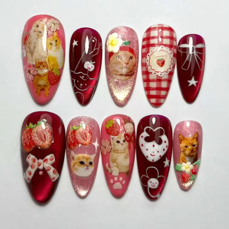 Cat Eye Strawberry Garden Cat Fantasy Press on Nails, Flower Design Nails, Decorative Nails, Fake Nails, Detachable Nail Art Set, Nail Art Diy, 24 Pieces, European Style, Single Item