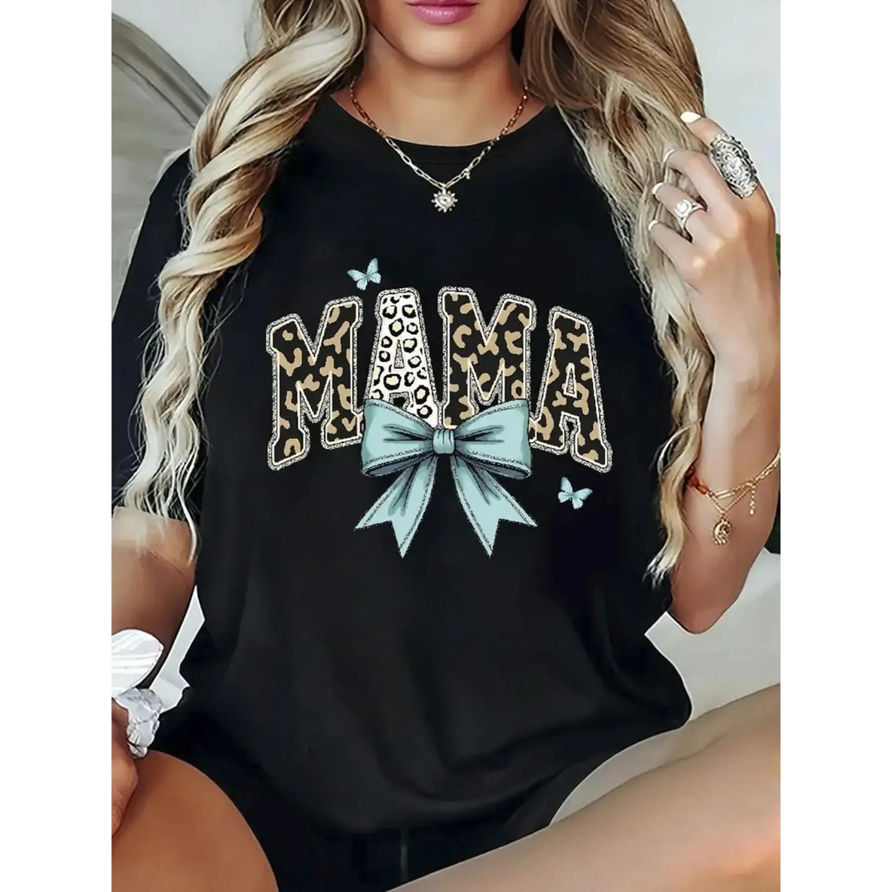 Women's Casual T-Shirt with Leopard MAMA & Butterfly Graphic, Chic Shortsleeve Crew Neck Top, Lightweight Summer Undershirt for Mom