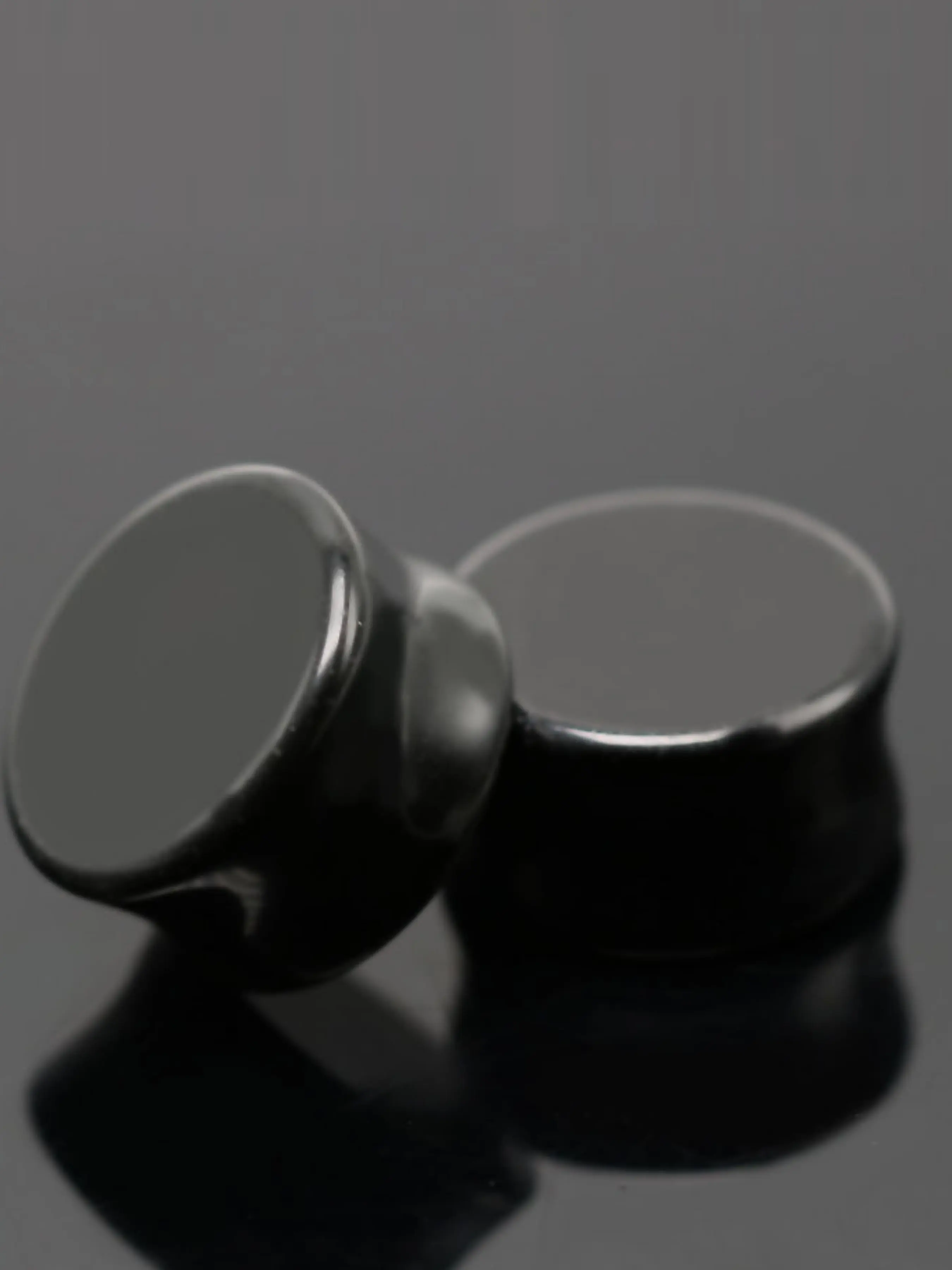 High Quality Ear Expanders Piercing 1 Pair Genuine Black Onyx Organic Natural Polished Stone Ear Earrings Jewelry