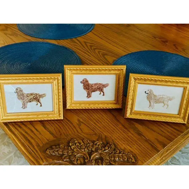 Framed Machine-Embroidered Golden Retriever Artwork Plaque, Elegant Canine Home Decor, Stylish Wall Sign for Home & Office (Other Breeds & Designs Available), Elegance