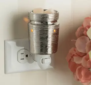 Pluggable Fragrance Warmer