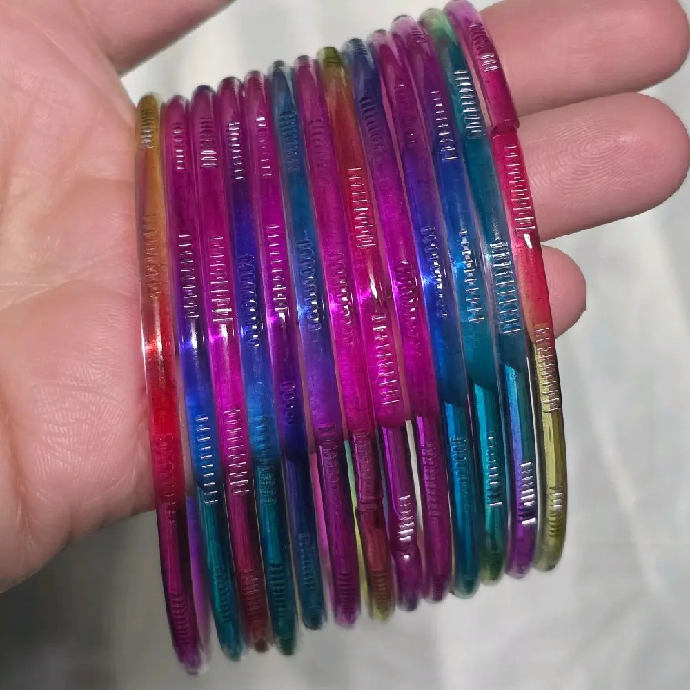 Glass bangles