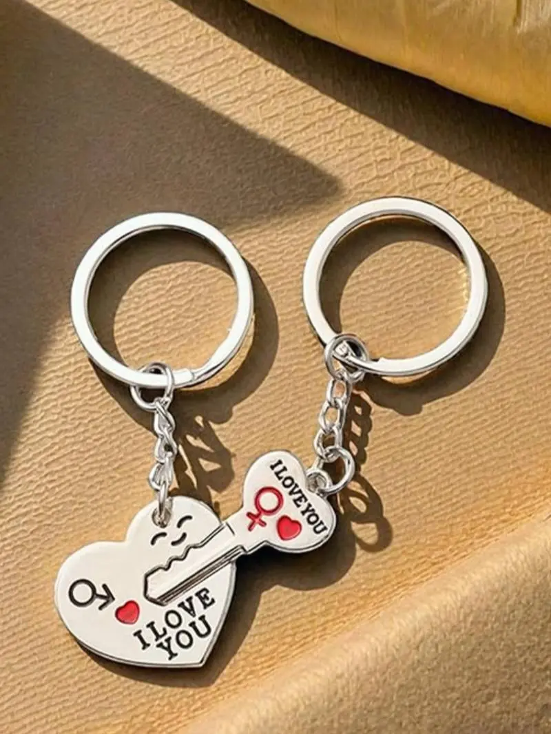Matching Keychain Set for Couples and Friends, 2pcs Key and Lock Design, Romantic Fashion Accessory with "I Love You" Message