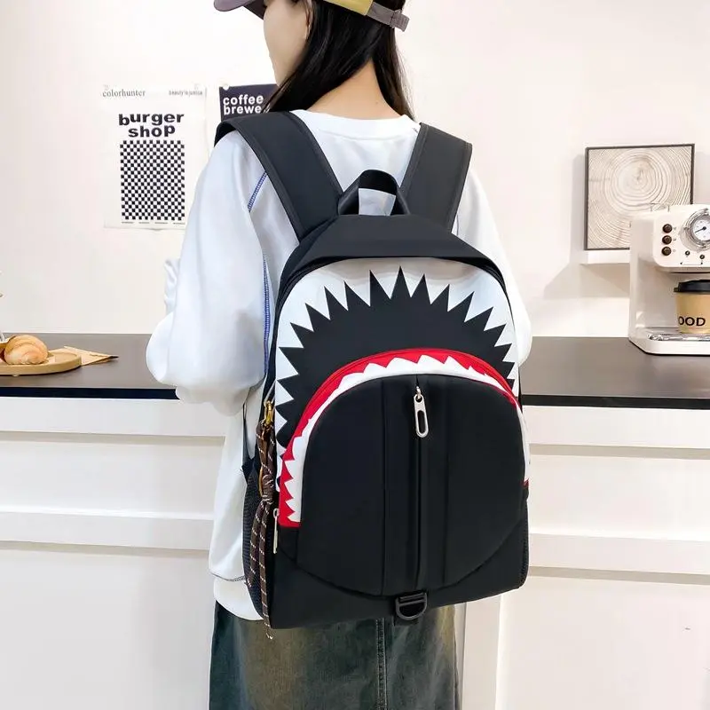 Minimalist Black White Red Shark Teeth Print Backpack, Clean Street Oxford School Daypack Unisex