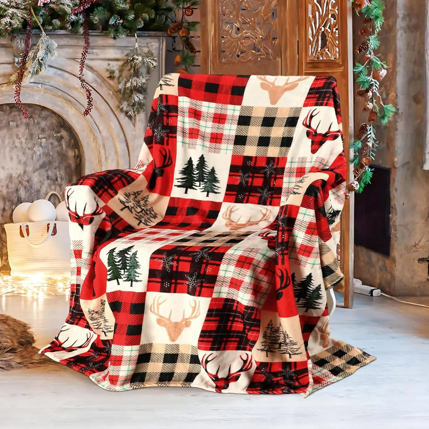 Christmas Plaid Pattern Fleece Throw Blanket - Holiday Theme Graphic Print Rustic Reindeer & Pine Tree Home Decor, Soft Plush Bedding for Indoor Home Snuggle, Cozy Winter Gift
