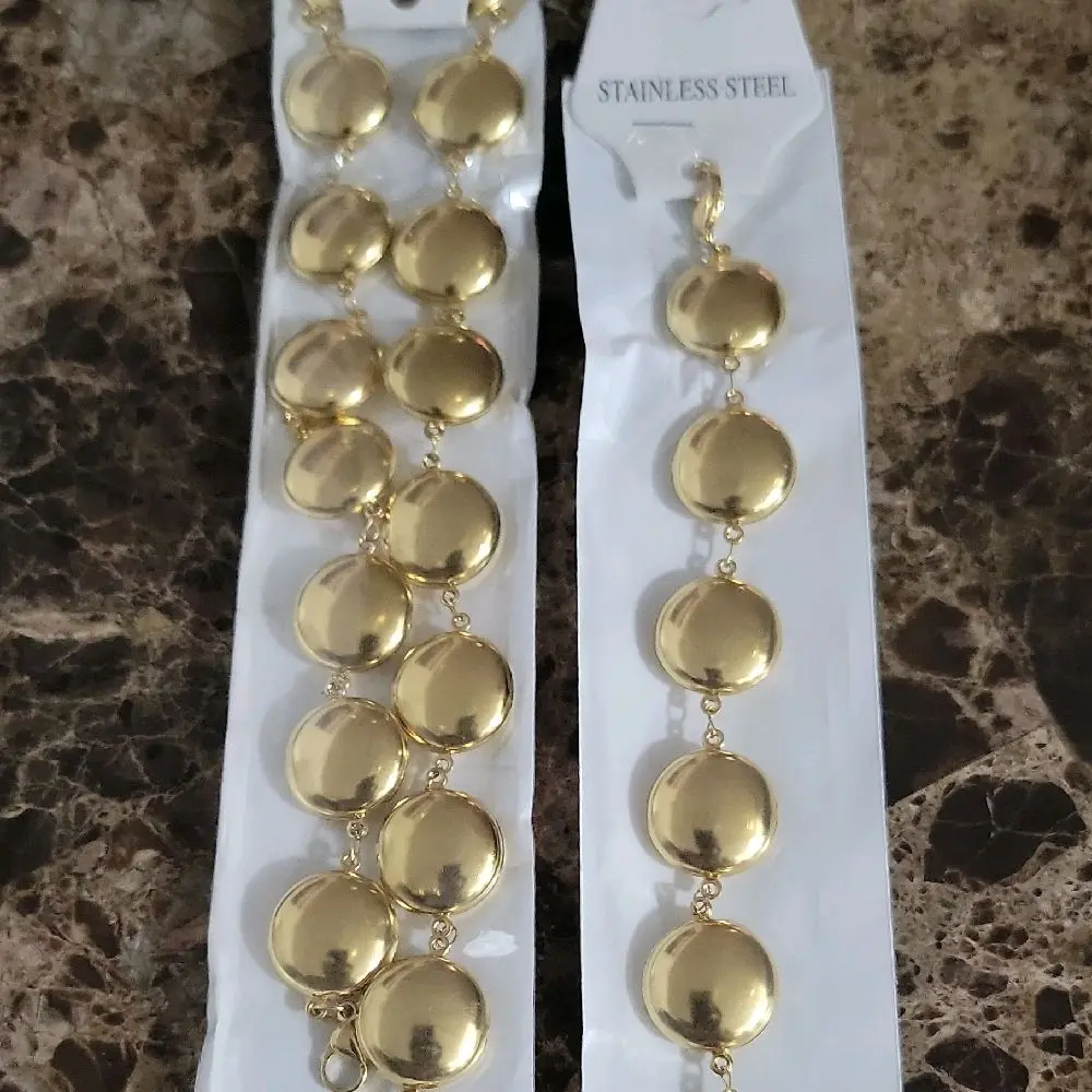 sets necklaces and bracelets