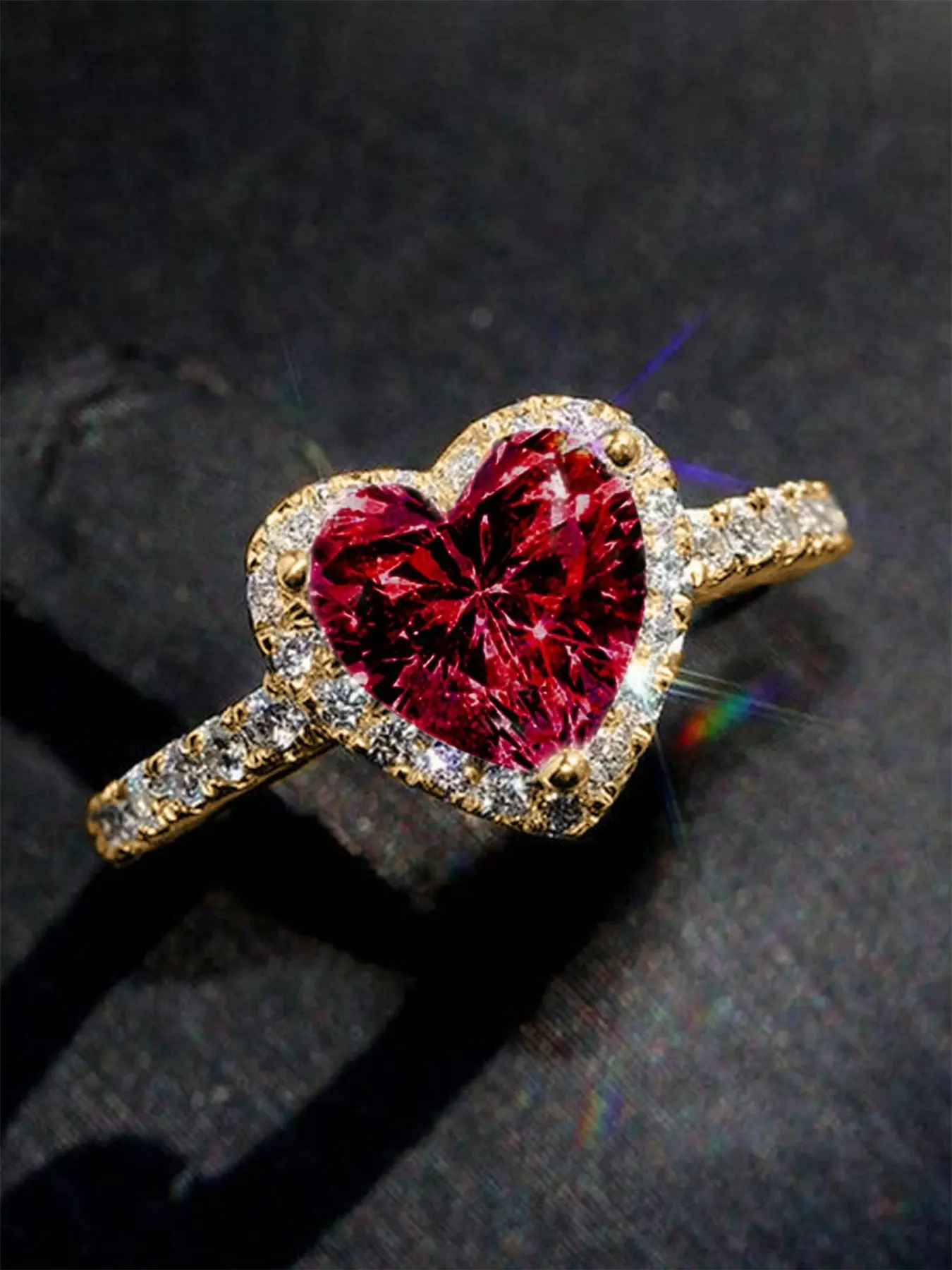 1 PC Romantic Heart Cubic Zirconia Ring Beautiful Rings Heart Shaped Heart Design Ring Engagement Ring For Women For Wedding Engagement Anniversary Party Jewelry Valentine's Day Gift