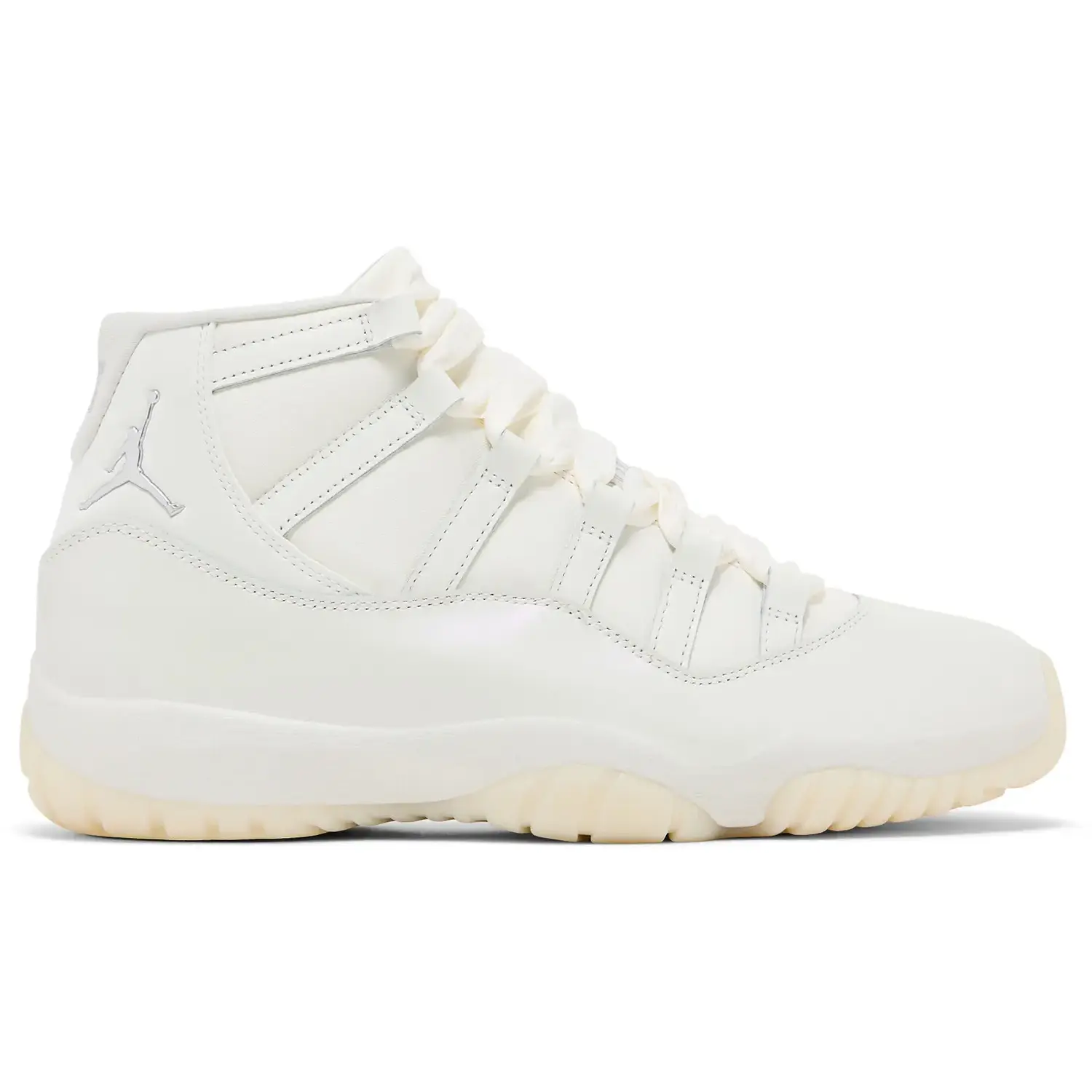 Wmns Air Jordan 11 Retro 'Pearl / Grand Finale' Wmns Air Jordan 11 Retro 'Pearl / Grand Finale'