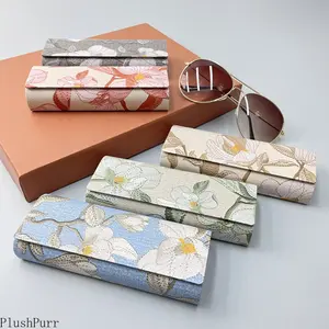 1-Pack Floral Embroidered Magnetic Glasses Case, Elegant Glasses Holder for Stylish Protection During Sports & Outdoor Activities