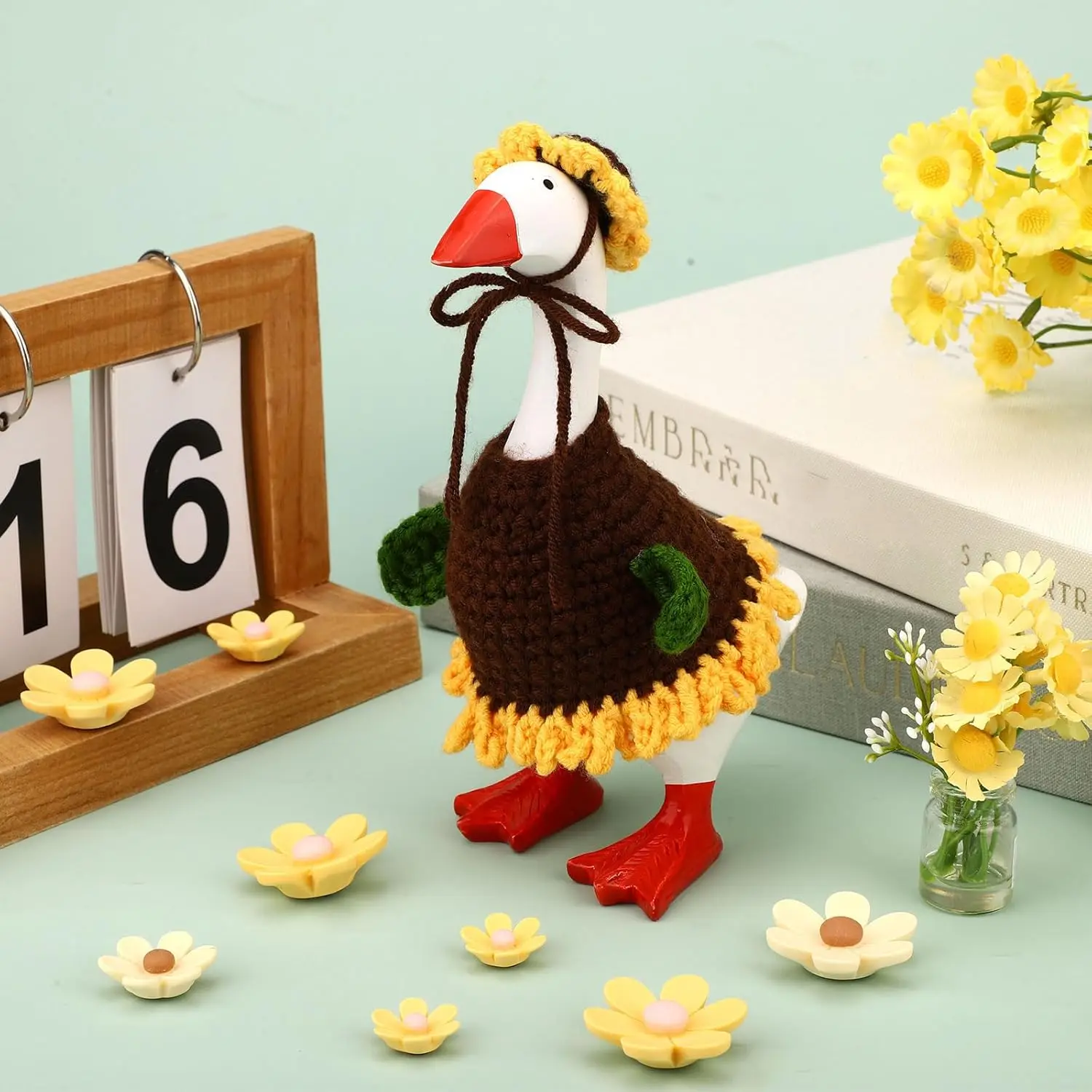 Handmade Crochet Sunflower Desk Goose Outfits for 7in/17.78cm Statues, Cute Clothes with Hat, Polyester Home Supplies, Collectible Room Decor, Home Decor Accessory Ornaments for Desktop Porch, 7 Inch