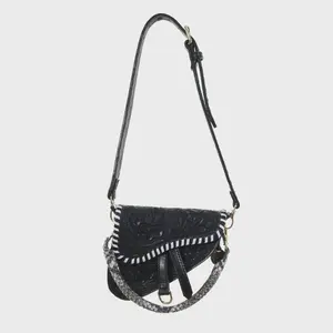 Texas Poppy Saddle Purse Black SPB02