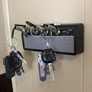 Vintage Guitar Socket Wall Key Holder - Great idea for storing keys, perfect home decoration and creative gift for music lovers