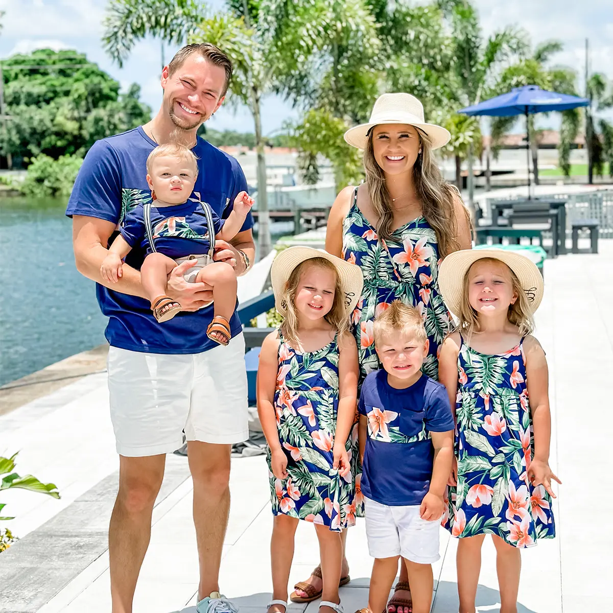 PatPat Family Matching Sets Floral Panel Short-sleeve T-shirts or All Over Floral Print V Neck Spaghetti Strap Midi Dresses with Hidden Snap