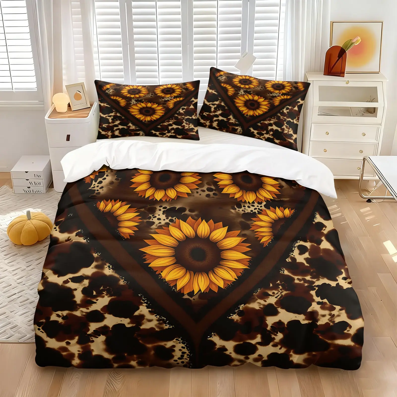 Western Sunflower Cow Print Duvet Cover Set, Include One Comforter Cover and 1/2 Pillowcases, Country Style Bedroom Decor Quilt Cover, Vintage Farm Animal Themed Bedding