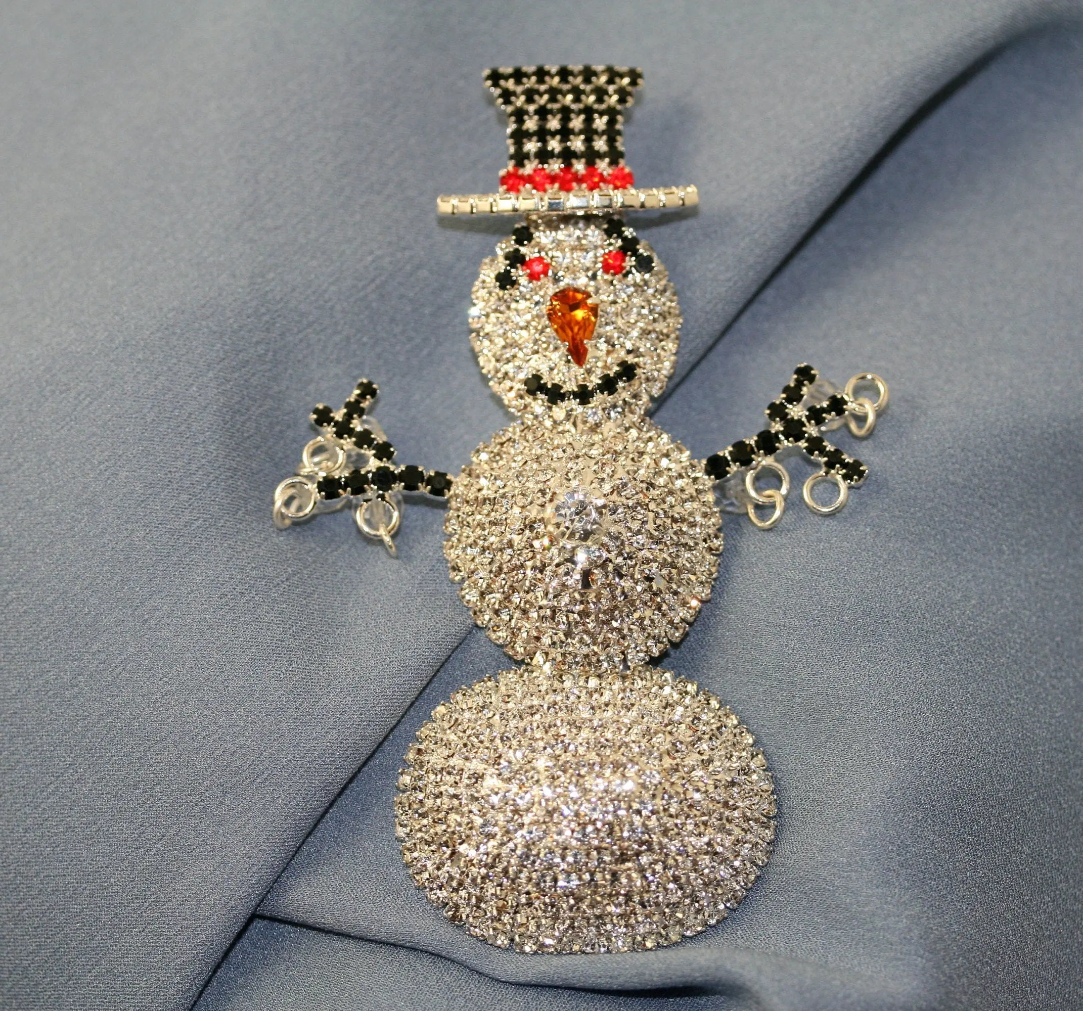 Elegant 3D Snowman Brooch for Women with Over 500 CZ Rhinestones, Large Lightweight Holiday Jewelry, Christmas Gift Idea, Christmas Gift Ideas, 500 Pcs Rhinestones, Fashion, Over 500Pcs, Women, Women Collectors
