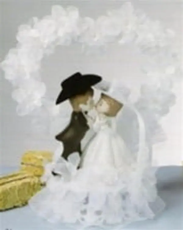 Ivy Lane Design 70-571 Romantic Arch-Shape Wedding Bride and Groom Cake & Cupcake Topper, White Iridescent Decor with Pearl Ornaments, Silk Flowers & Kissing Figurine for Cowboy Themed Festive Supplies