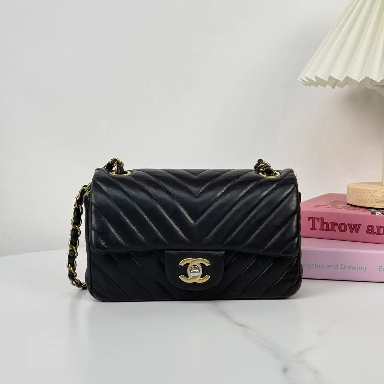Pre-owned CHANEL Black Chevron Quilted Calfskin Mini Rectangular Flap Bag 23902612