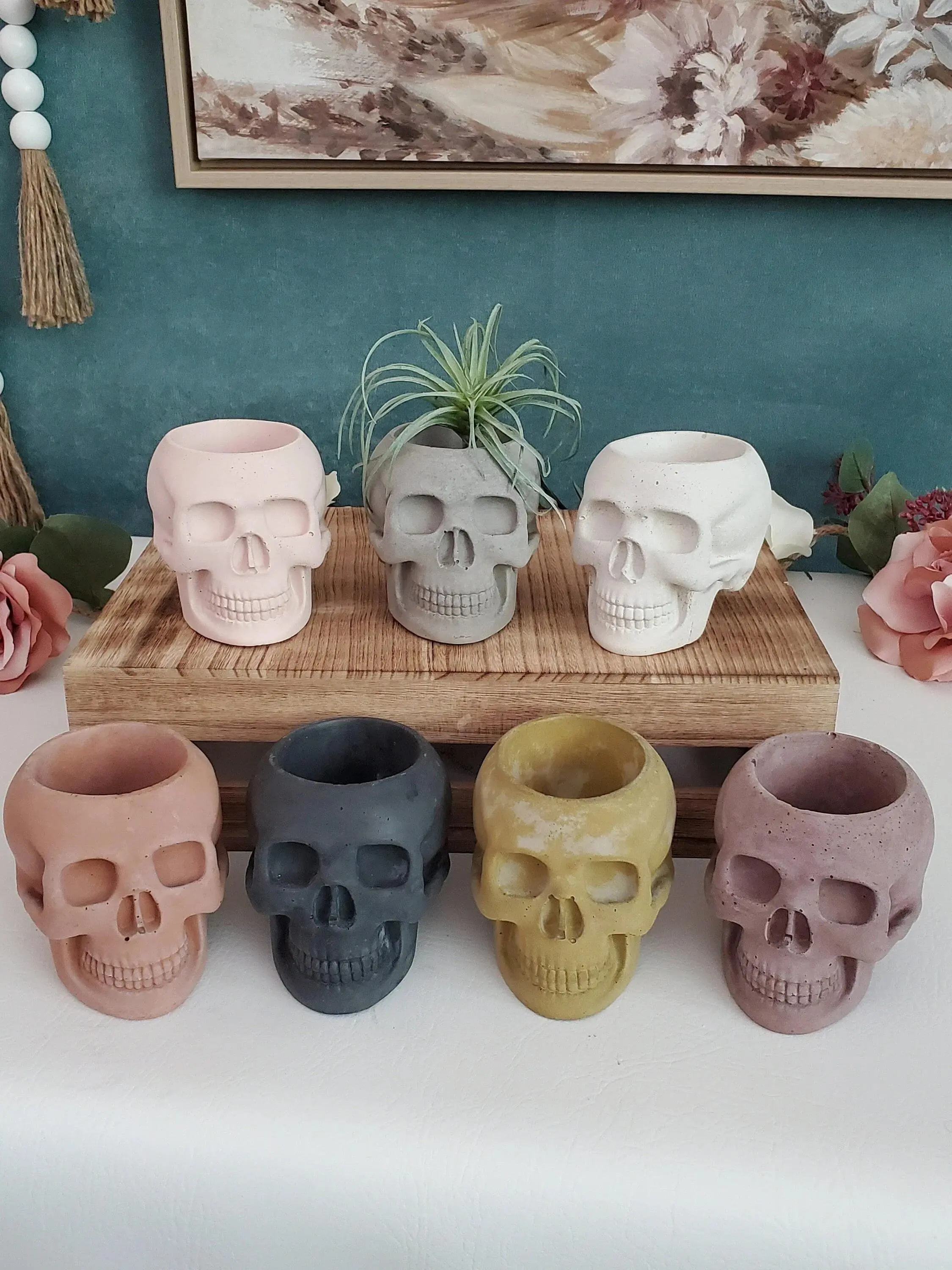 Skull Face Planter Concrete Planter