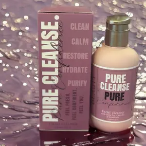 Confidence Pure Cleanse Daily Face Wash Cleanser with Green Tea and Botanicals for Skincare - Facial