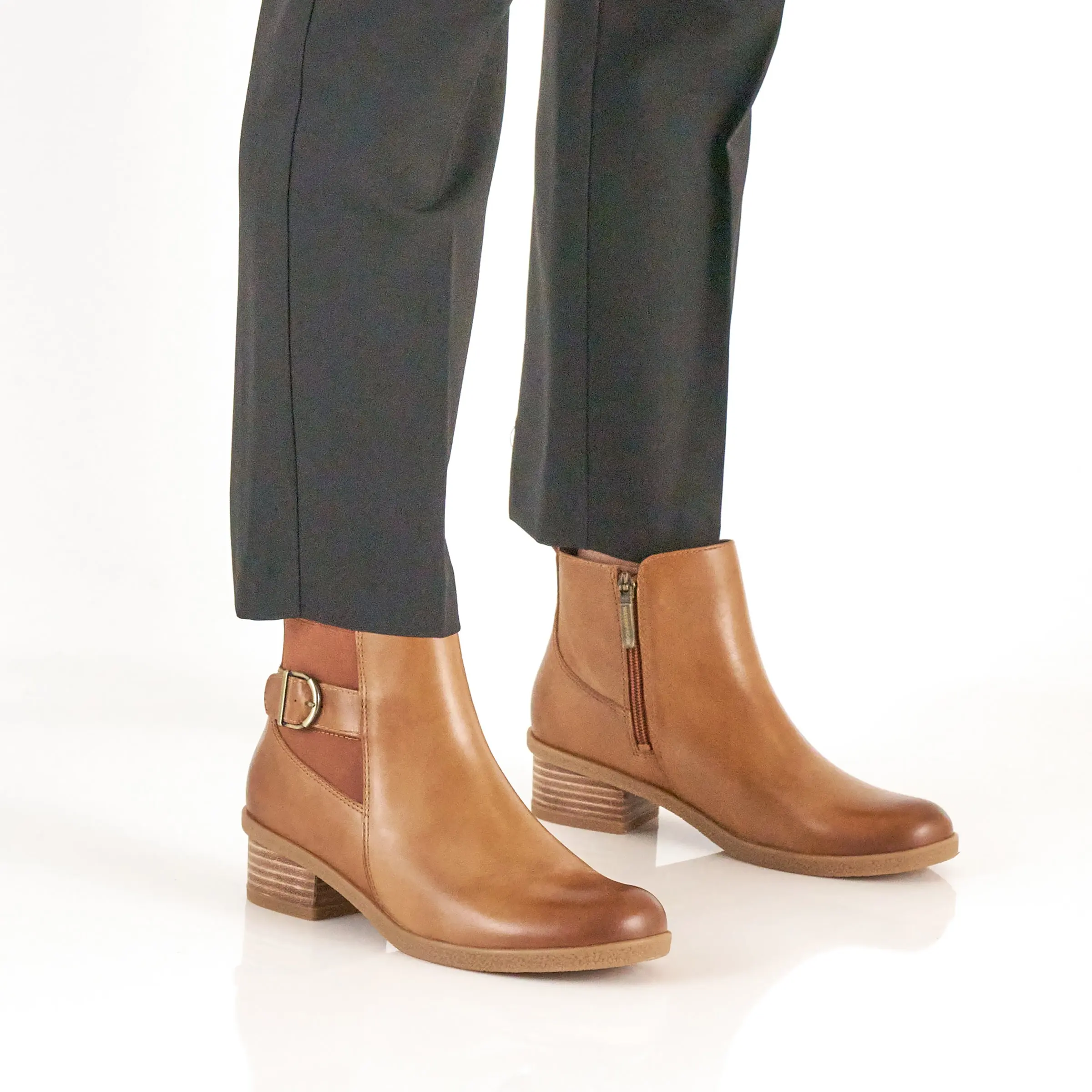 Deedee Tan Waterproof Burnished