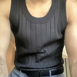 Men's Knit Vest, Summer Casual Fitted Sweater, Plain Pattern, Moderate Fabric Thickness, Perfect for Layering or Wear Alone