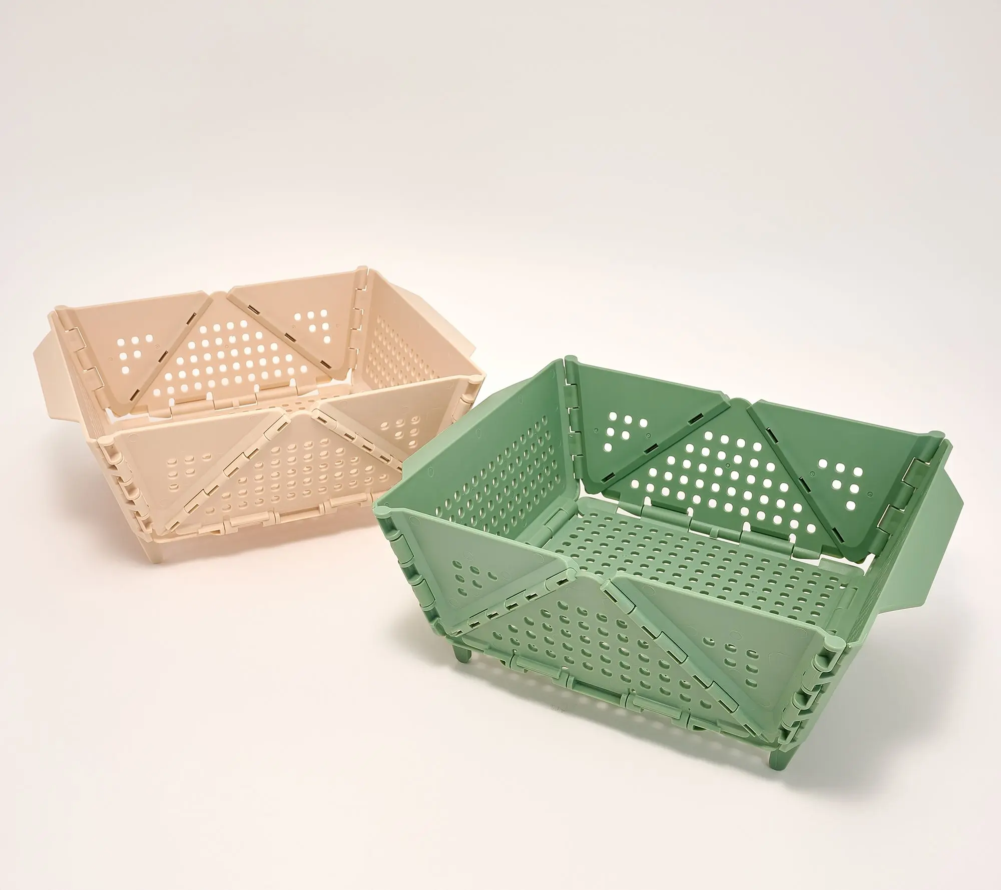 Kuhn Rikon Set of (2) 4-qt Folding Collapsible Colanders Kuhn Rikon Set of (2) 4-qt Folding Collapsible Colanders