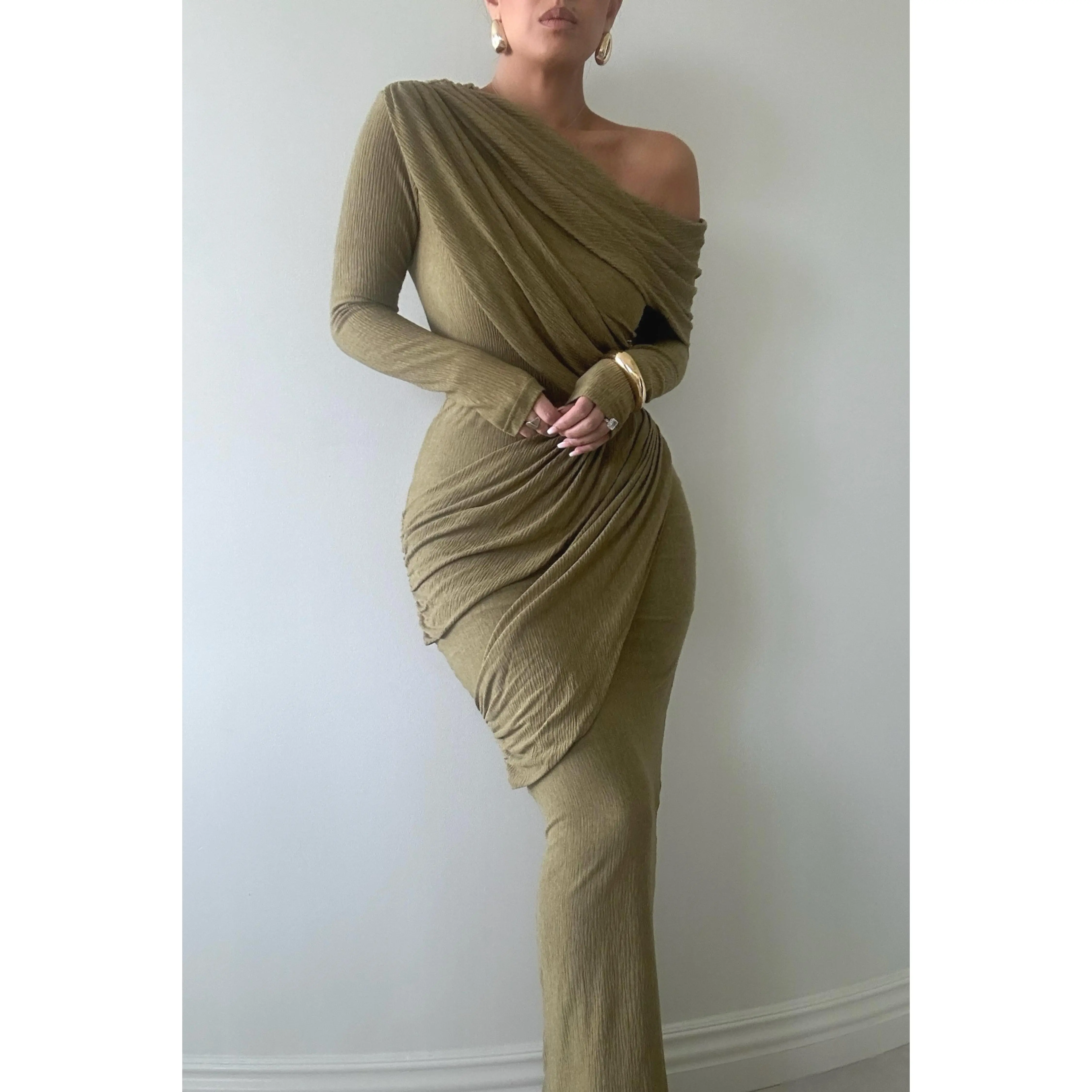Moss Textured One Shoulder Bodysuit