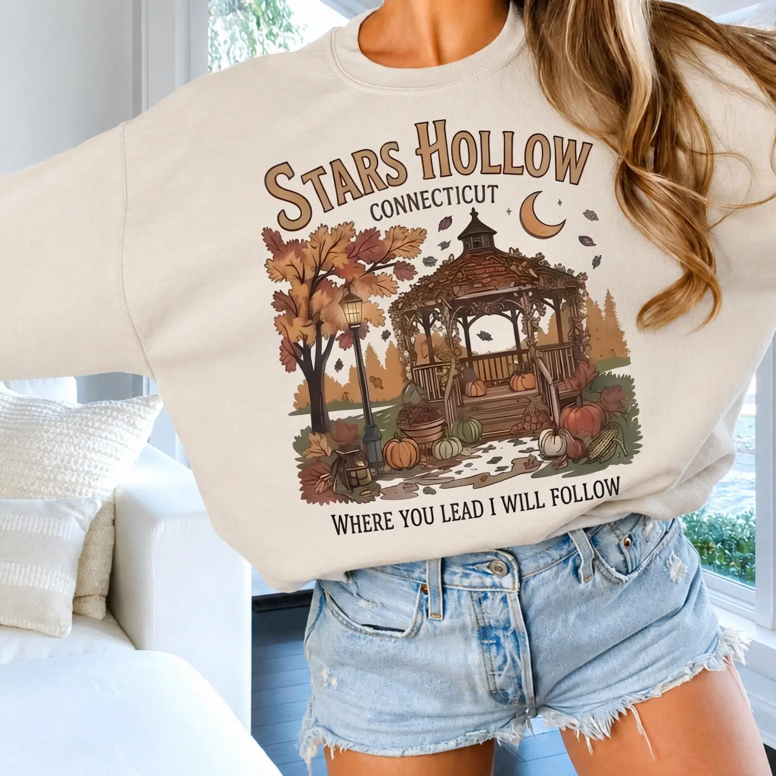 Stars Hollow Connecticut Sweatshirt, Gilmore Girls Autumn Gazebo