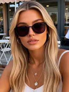 Neutral Retro Square Metal Polarized Sunglasses, Ultra-Light Classic Style, Ideal for Outdoor Activities, UV Protection