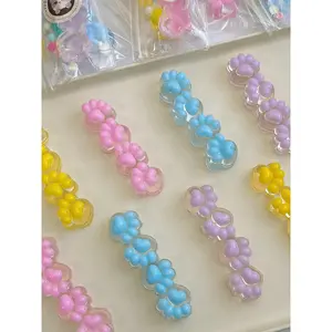 Four-Link Jelly Cat Paw Squishy Toy - Colorful Jelly Design with Colorful Beads, Soft and Plush Texture
