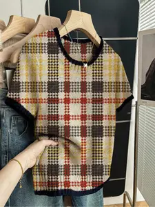 Women's Plaid Colorblock Print Round Neck Fitted Knitted Sweater, Casual Short Sleeve Knitwear for Spring Summer Fall, Comfortable Warm Daily Wear Tops
