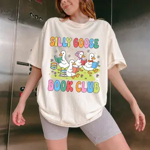 Silly Goose Book Club Shirt, Reader T-shirt, Gift for Book Lover, Bookish Shirt, Bookworm, School Librarian Tee YF9RE