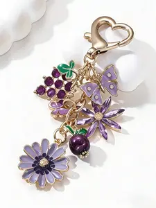 Purple Flower And Butterfly Bag Charm Multi-Element Combination Wear-Resistant Alloy Material Forest-Inspired Freshness Girly & Sweet Style Instagram-Vibe, Gentle & Soft Gifts For Friends / Birthday Gifts