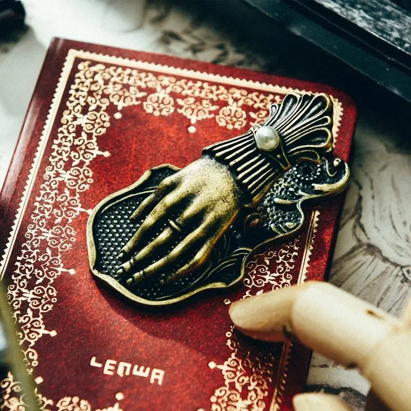 1 Piece Vintage Metal Lady Hand Paper Clip, Junk Journal Retro Decorative Clip Diary Album Scrapbooking Material, Elegant Decorative Accessory