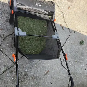 【Summerfinds】VEVOR 21-Inch Push Lawn Sweeper Leaf & Grass Collector Tool, 3.5 cu. ft. Non-Woven Mesh Hopper Bag, 2 Spinning Brushes, Strong Rubber Wheels, Adjustable Handle, Height-Adjustable Design - Ideal for Leaf Cleanup, Hang Wall Storage, Dad Gift, T