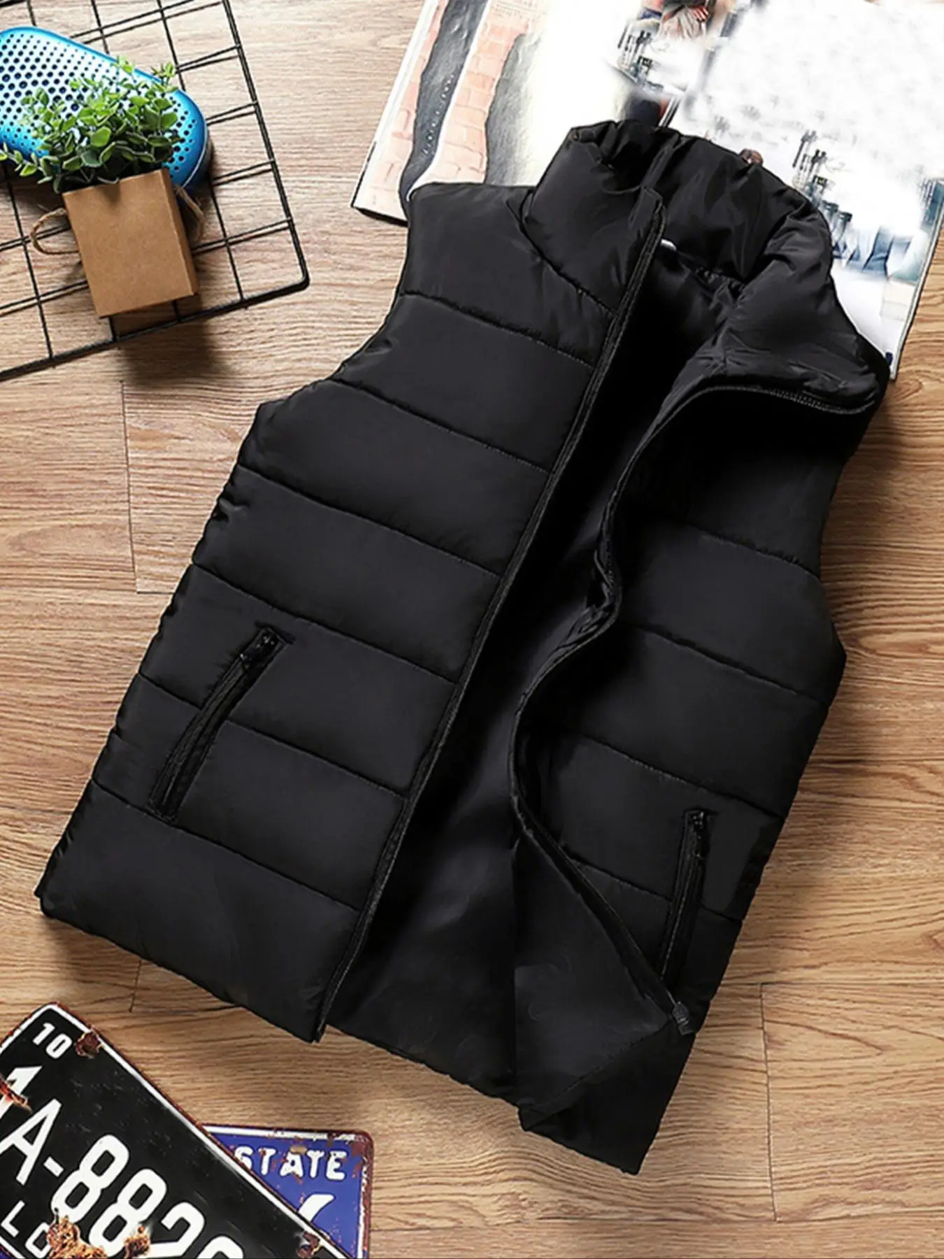 Men's Plain Pocket Zipper Stand Collar Vest Puffer Coat, Casual Slim Thermal Lined Black Gilet Outerwear For Fall & Winter, Men's Tops Clothes For Dai