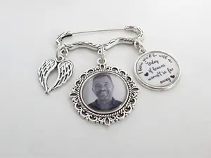 Custom Groom Boutonniere Lapel Pin – Personalized Photo Memorial Pin, Groomsmen Gift, In Memory Keepsake Lapel Pin