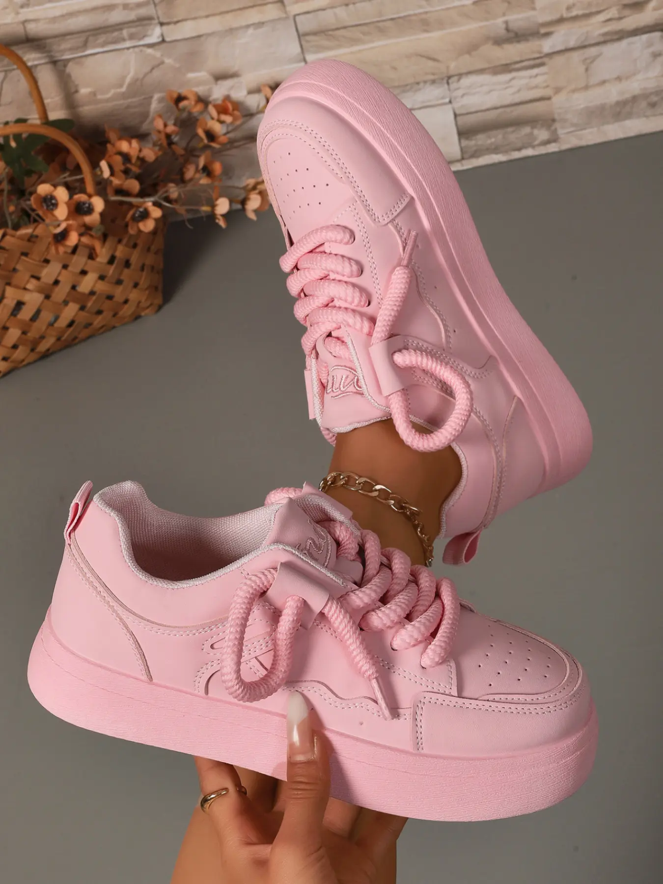 Women's Solid Color Sport Shoes, All-Day Comfort Fashion Thick Soled Sneakers, Athletic Workout Sneakers, Durable Sports Shoes for Sports and Casual Wear, Chunky Sneakers, All Seasons Sneakers, Sporty Sneakers